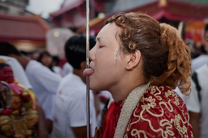 Tongue piercing - Holy Horse.