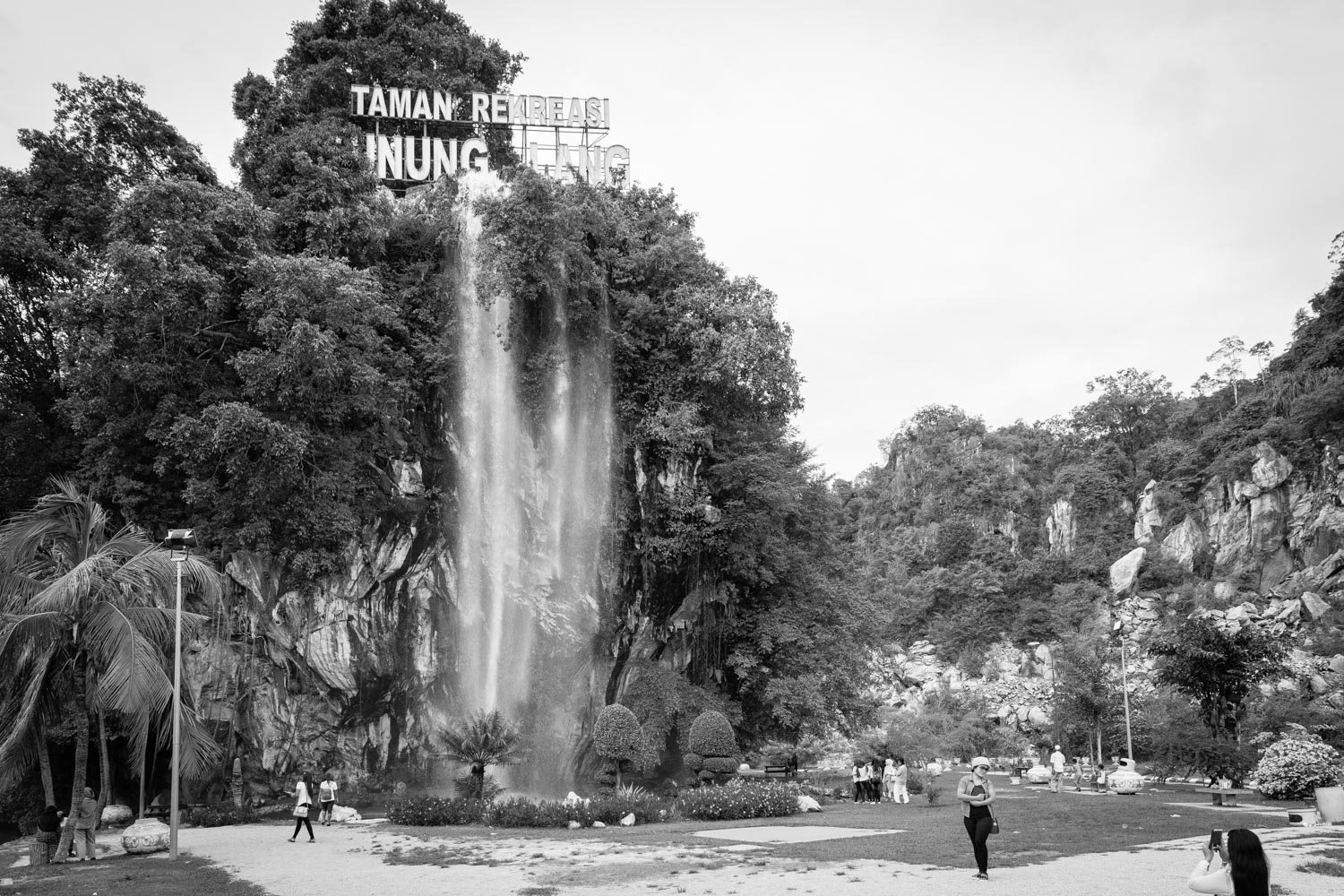 Taman Rekreasi Gunung Lang waterfall ipoh malaysia